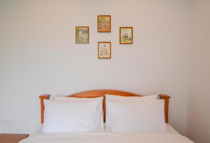 Hotel Baan Yokmhanee