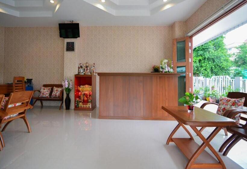 Hotel Baan Yokmhanee