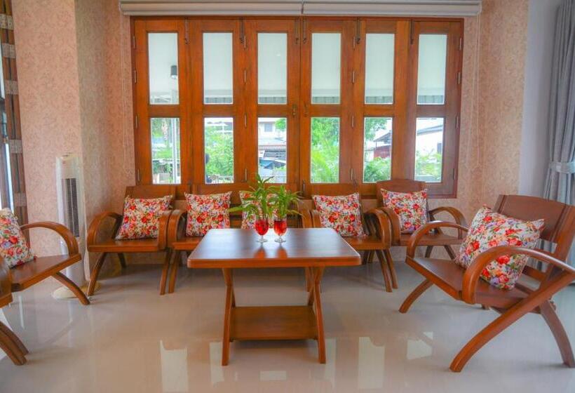 Hotel Baan Yokmhanee