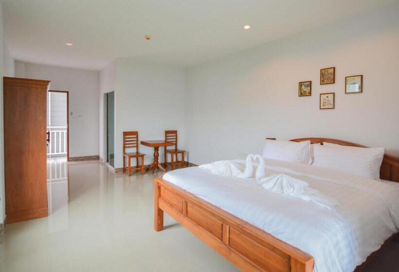 Hotel Baan Yokmhanee