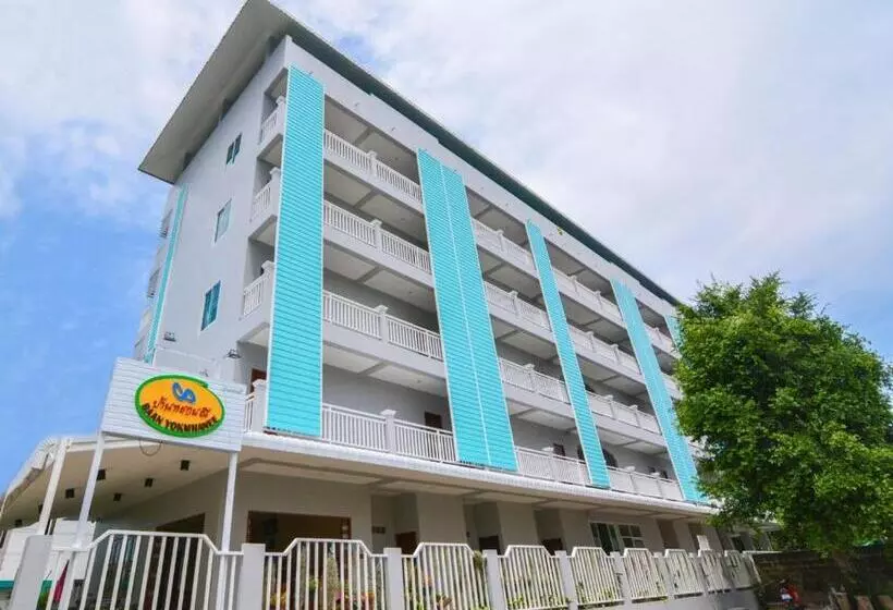 هتل Baan Yokmhanee