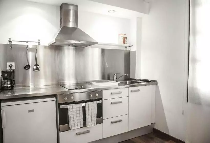 Barcelona Beach Apartments