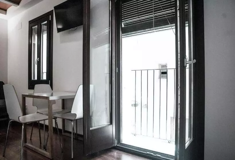 Barcelona Beach Apartments