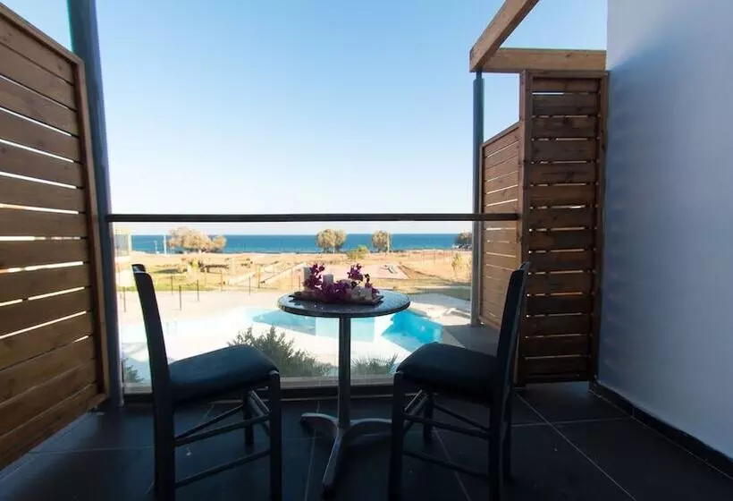 酒店 Ampelia Seaside Resort By Estia