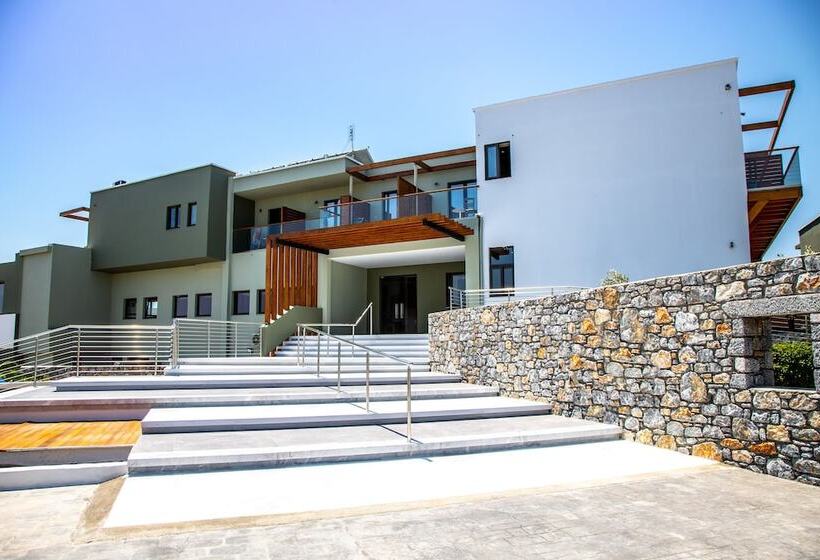 בית מלון כפרי Ampelia Seaside Resort By Estia