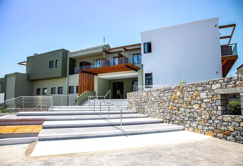 酒店 Ampelia Seaside Resort By Estia