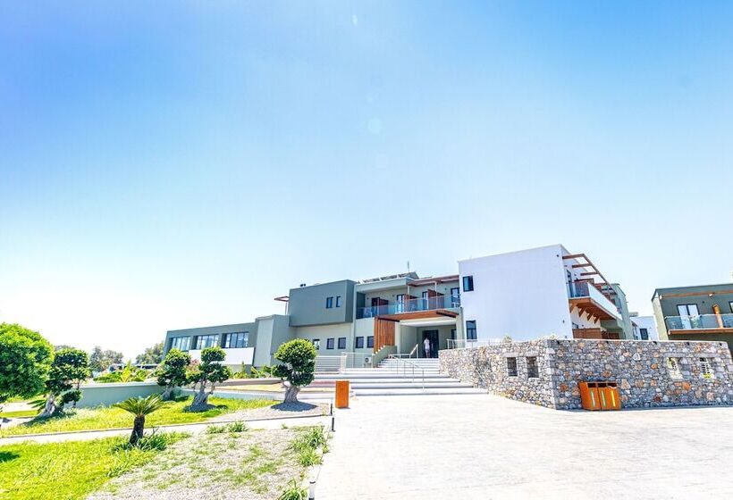 בית מלון כפרי Ampelia Seaside Resort By Estia