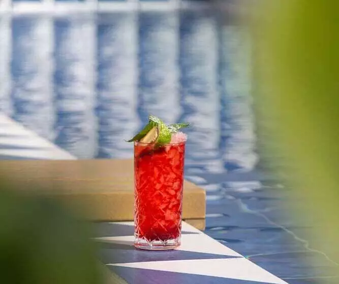 酒店 Ampelia Seaside Resort By Estia