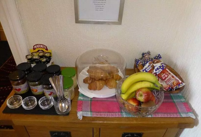 Hotel Bryn Derwen Guest House