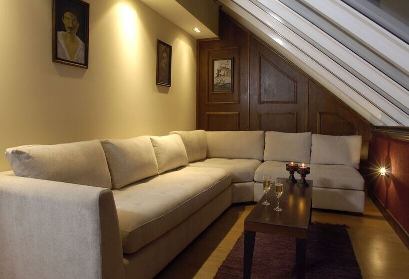 فندق Cilene Del Faro Suites & Spa