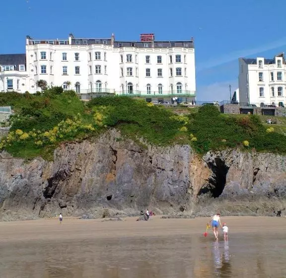 호텔 Clarence House