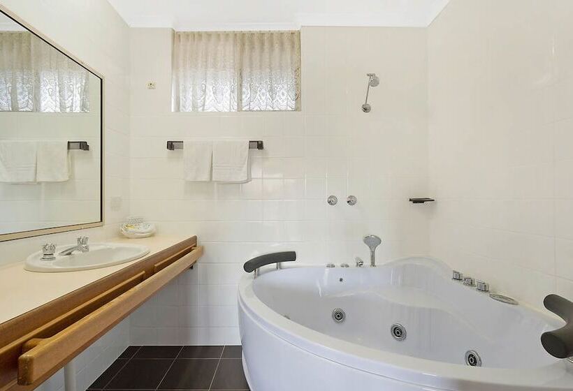 Merimbula Sapphire Motel