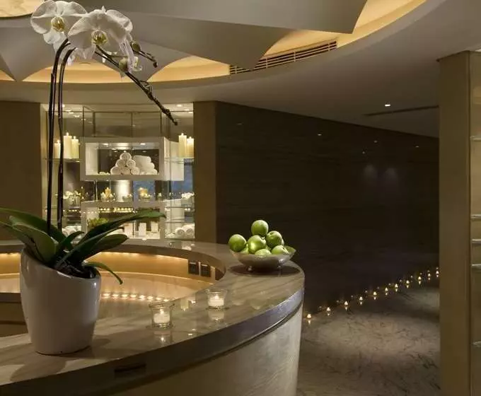 هتل Hilton Beijing Wangfujing