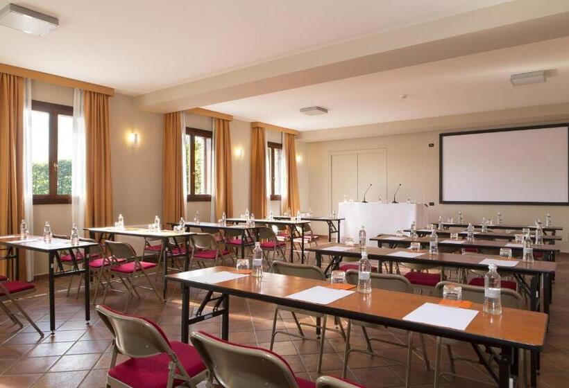 酒店 Maranello Palace