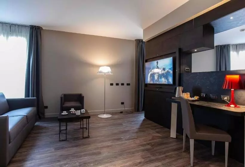 酒店 Maranello Palace