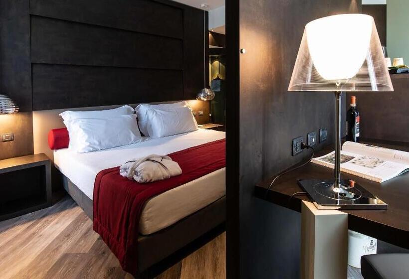 酒店 Maranello Palace