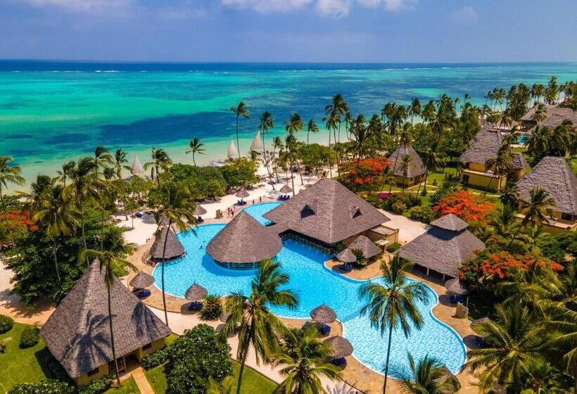 ホテル Neptune Pwani Beach Resort & Spa Zanzibar  All Inclusive