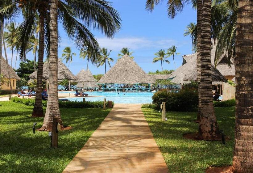 ホテル Neptune Pwani Beach Resort & Spa Zanzibar  All Inclusive