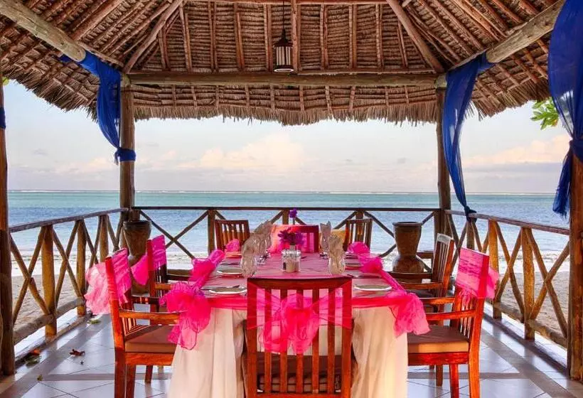 호텔 Neptune Pwani Beach Resort & Spa Zanzibar  All Inclusive