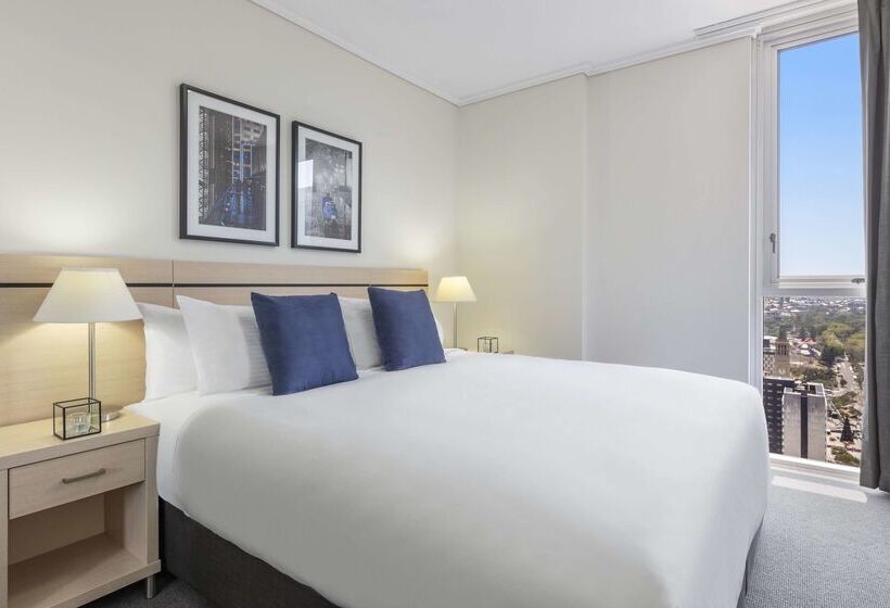 فندق Oaks Brisbane Festival Suites