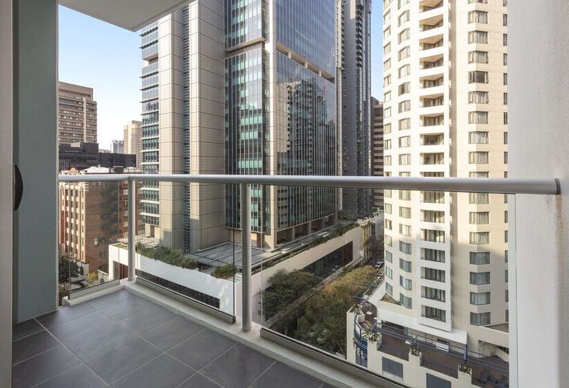 فندق Oaks Brisbane Festival Suites