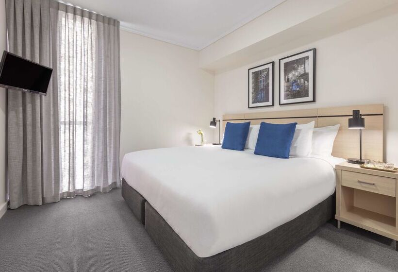 فندق Oaks Brisbane Festival Suites