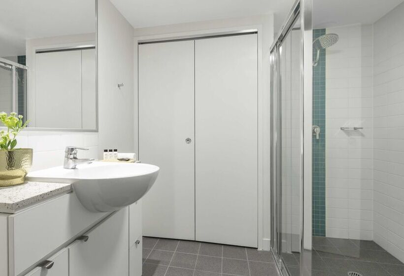 فندق Oaks Brisbane Festival Suites