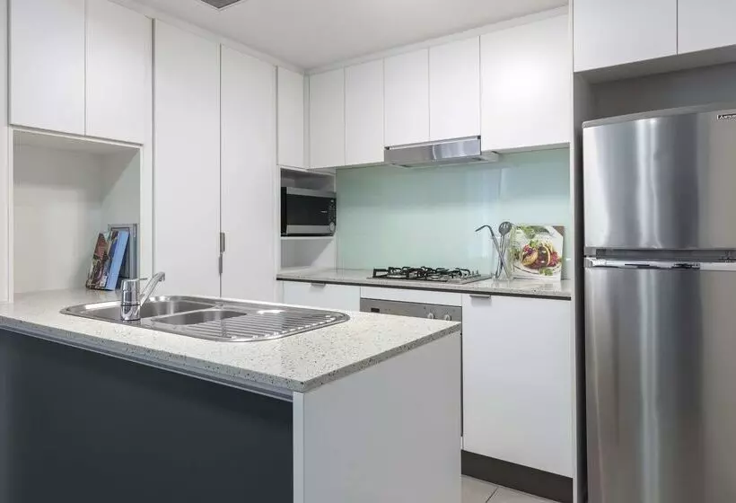 ホテル Oaks Brisbane Festival Suites