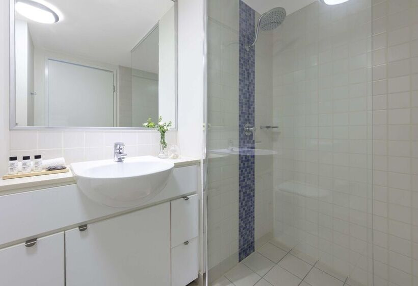 فندق Oaks Brisbane Festival Suites