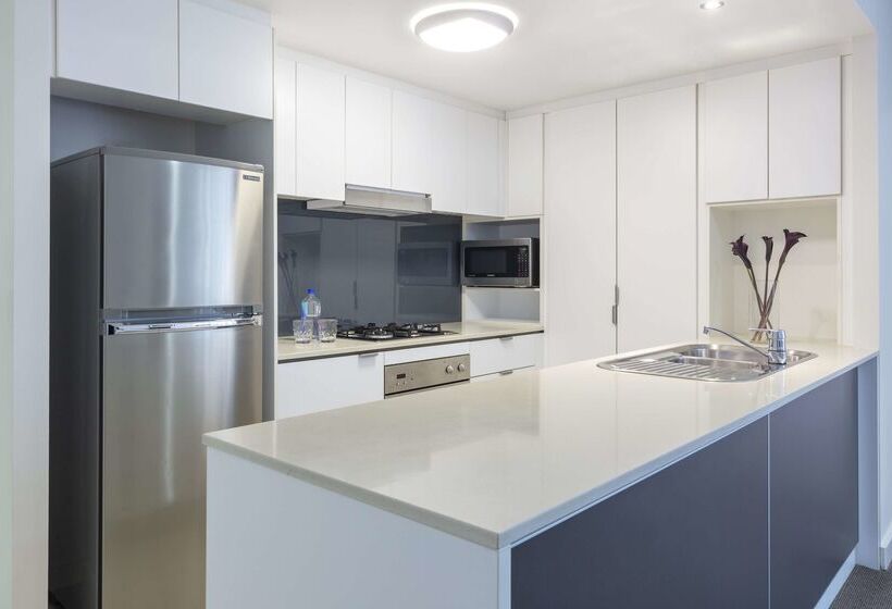 فندق Oaks Brisbane Festival Suites