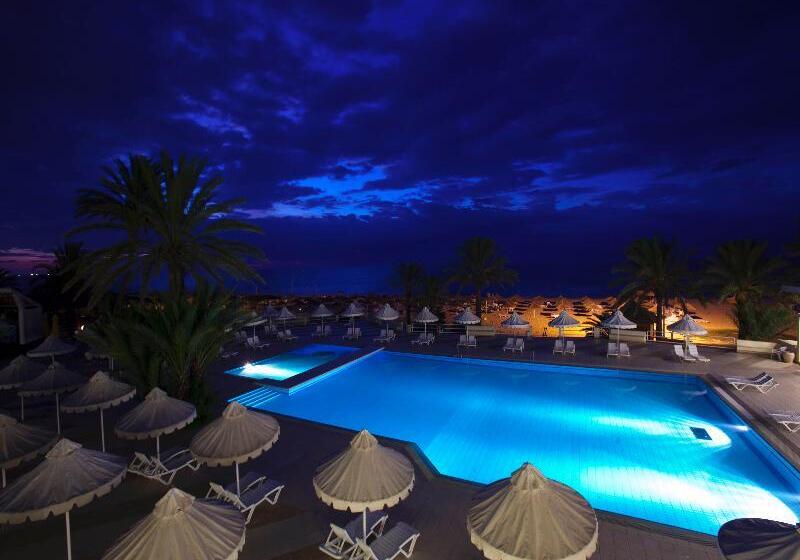 فندق Omar Khayam Resort & Aqua Park