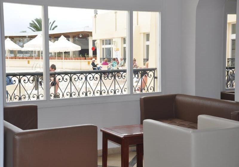 فندق Omar Khayam Resort & Aqua Park