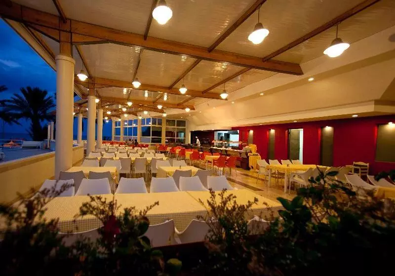 Отель Omar Khayam Resort & Aqua Park