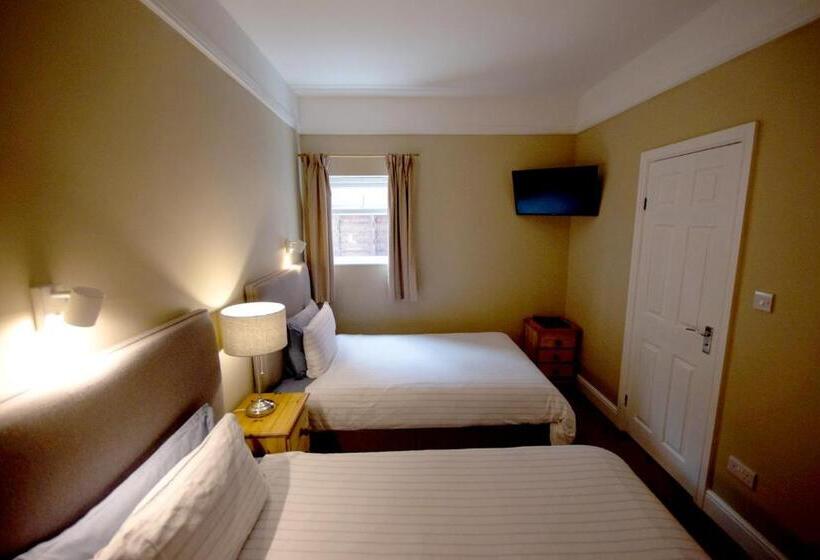 Hotel Salamander Guest House