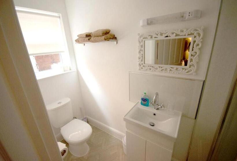 Hotel Salamander Guest House