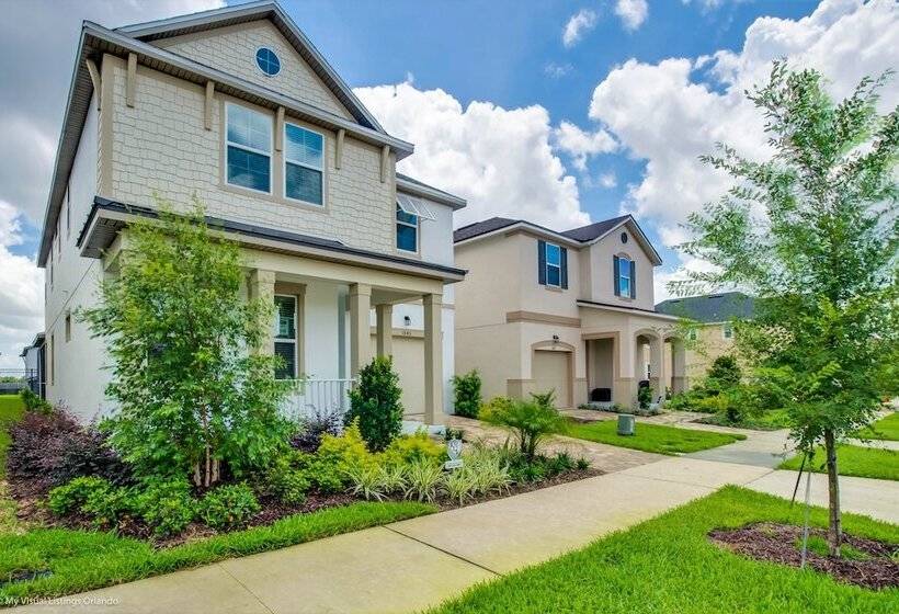 7 Bed 5 Ba Villa With Games, Pool & Spa