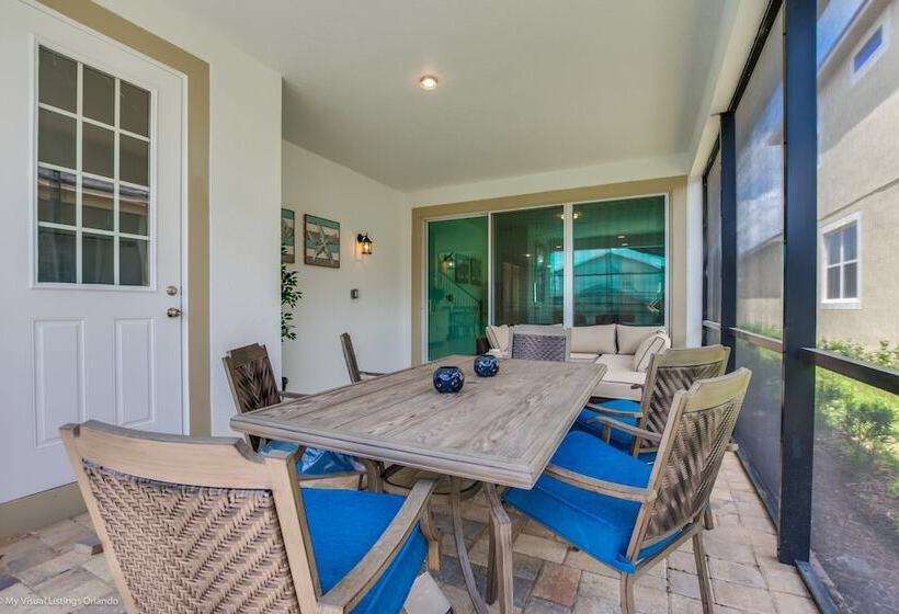 7 Bed 5 Ba Villa With Games, Pool & Spa