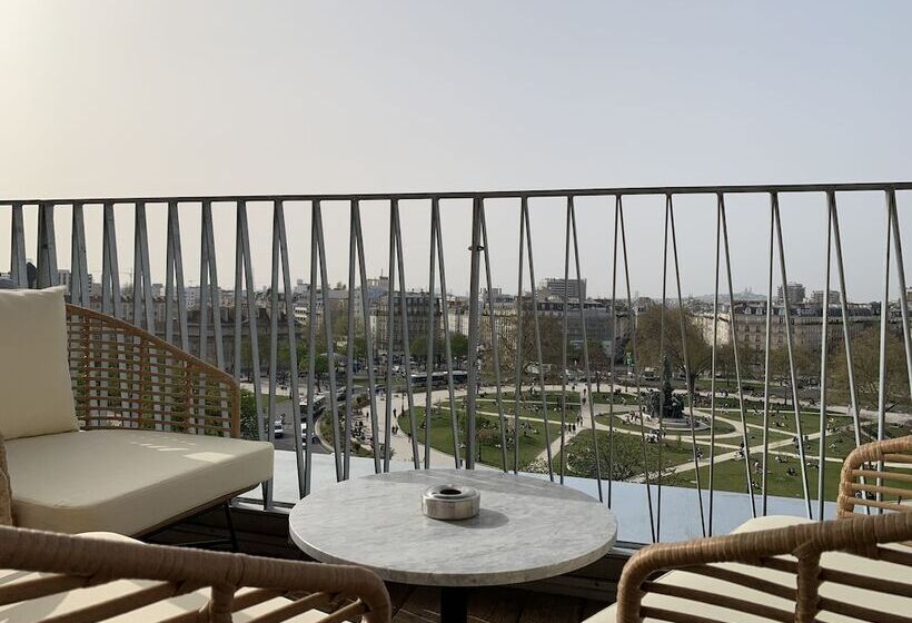 Auberge Hôtelière The People Paris Nation