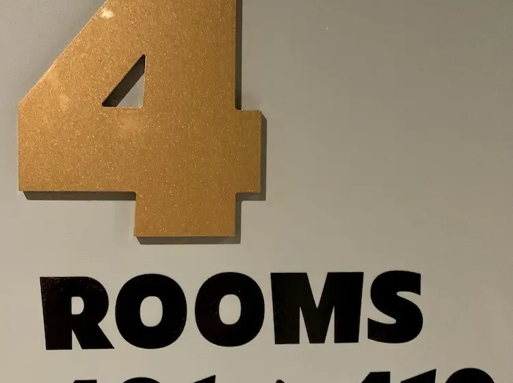 Auberge Hôtelière The People Paris Nation