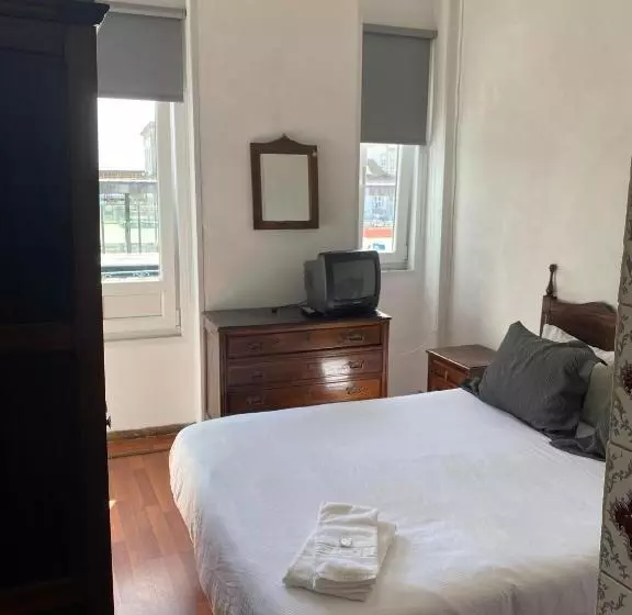 تختخواب و صبحانه Hospedaria Porto