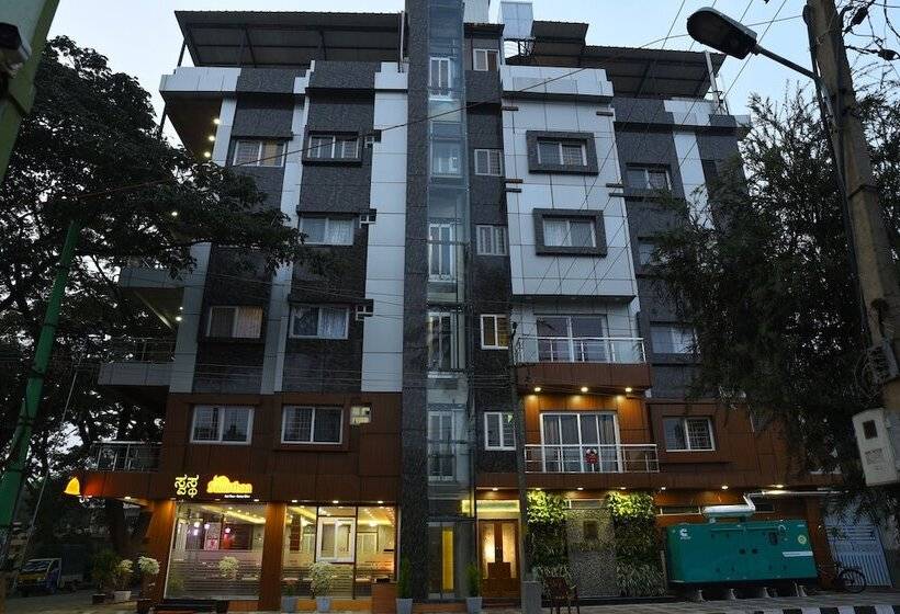 Domus Regency By Shrigo Hotels