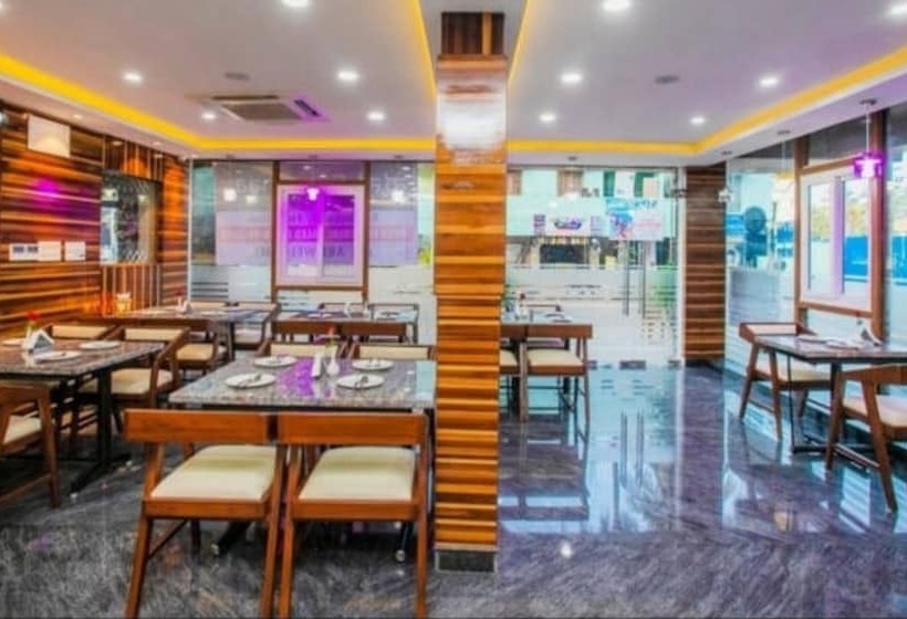 Domus Regency By Shrigo Hotels