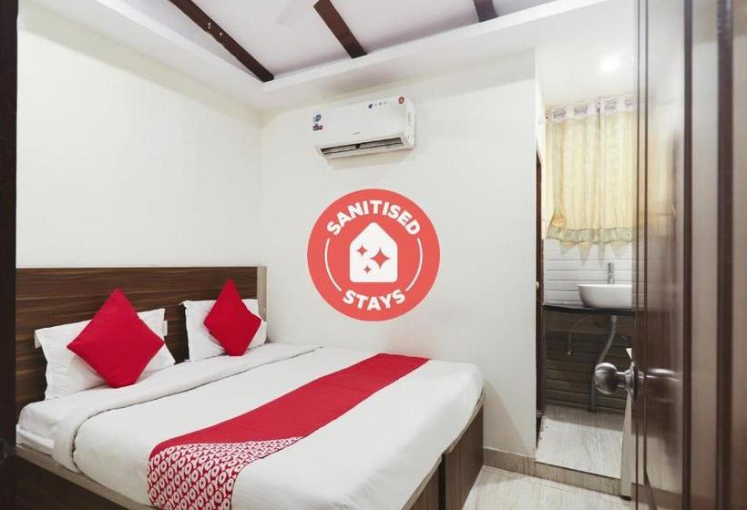 בית מלון כפרי Oyo 76350 Vasudeva Residency