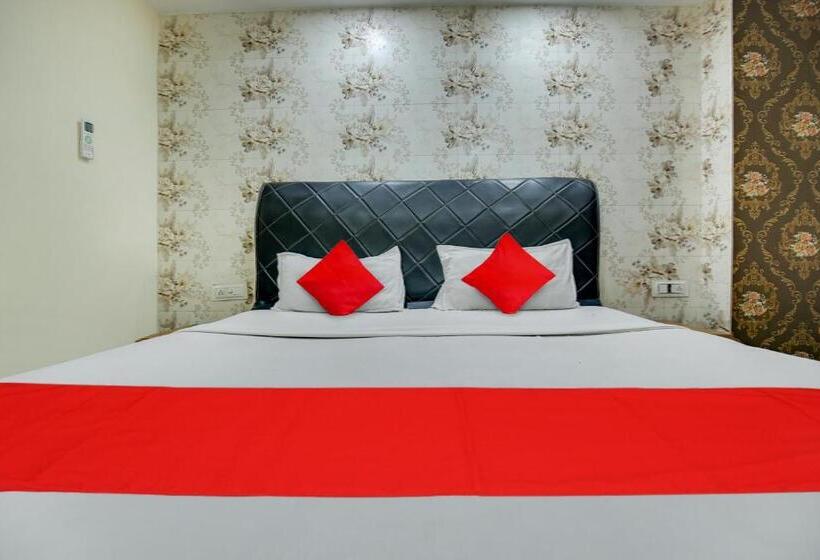 בית מלון כפרי Oyo Ldh180  K10