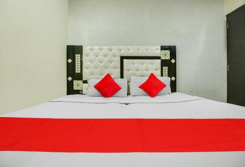 בית מלון כפרי Oyo Ldh180  K10