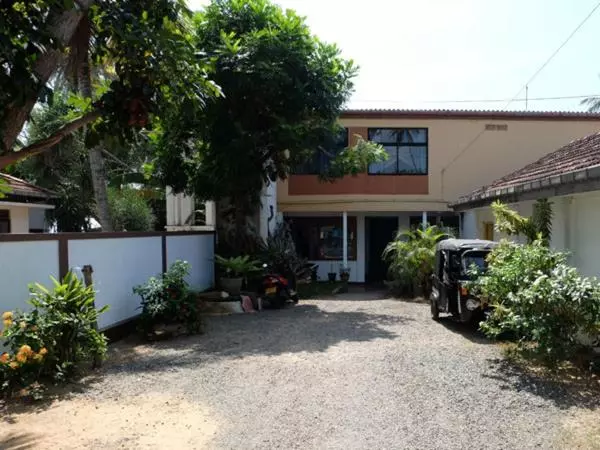 ペンション Harmony Guest House & Top Secret Beach
