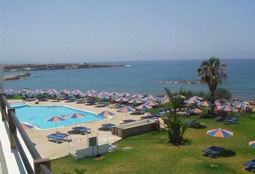 Corallia Beach Hotel Apartments