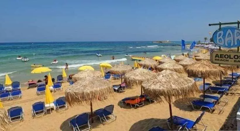 فندق Aeolos Beach Resort