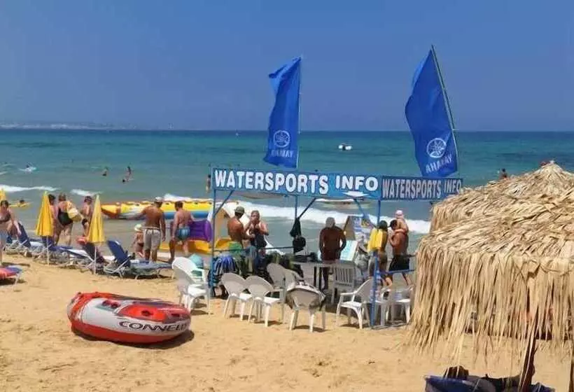 فندق Aeolos Beach Resort