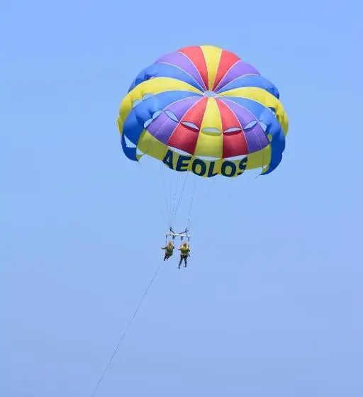 Hotelli Aeolos Beach Resort